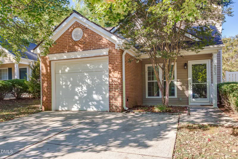 9023 Colony Village Ln, Raleigh, NC 27617