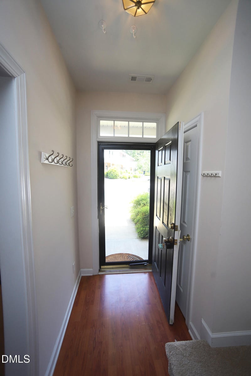9025 Grassington Way, Raleigh, NC 27615