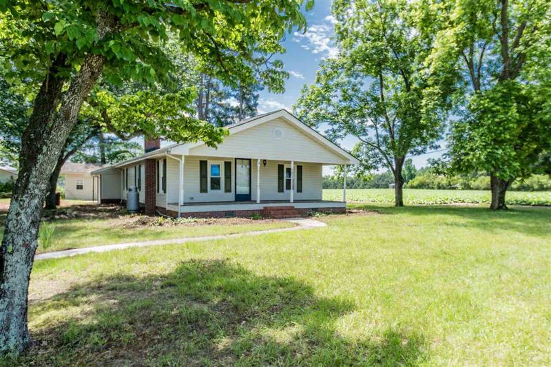 9025 Nc 210 Hw, Four Oaks, NC 27524