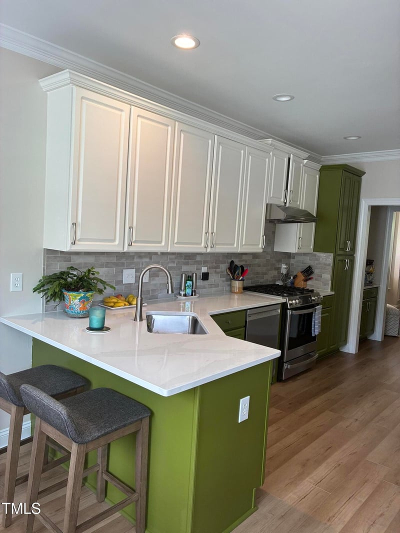9028 Carrington Ridge Dr, Raleigh, NC 27615