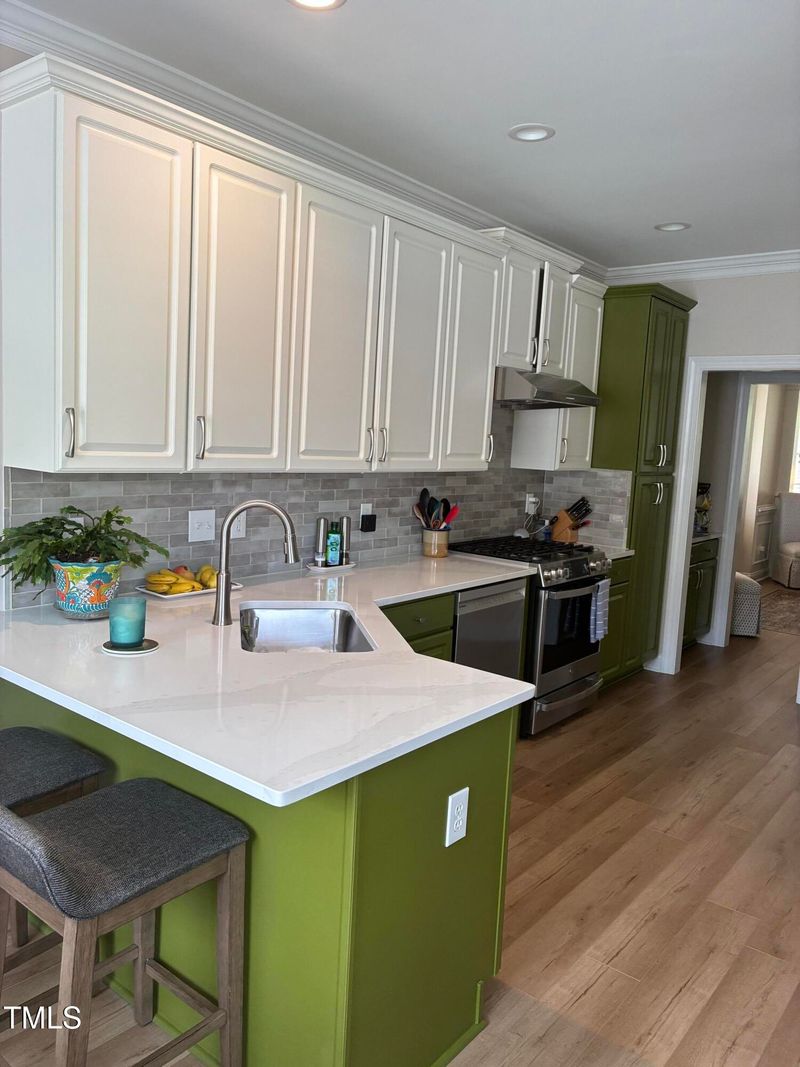 9028 Carrington Ridge Dr, Raleigh, NC 27615