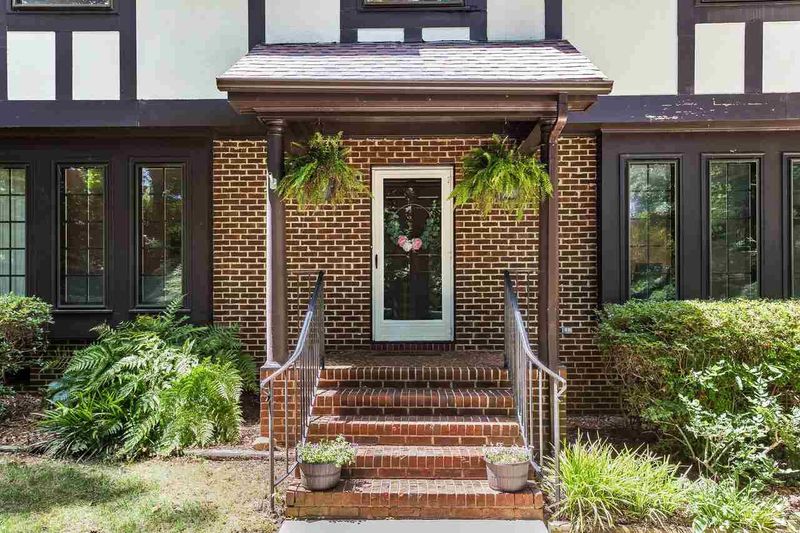 9028 Oneal Rd, Raleigh, NC 27613