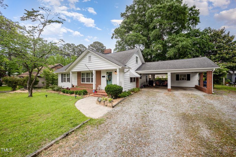 903 S 2nd St, Smithfield, NC 27577