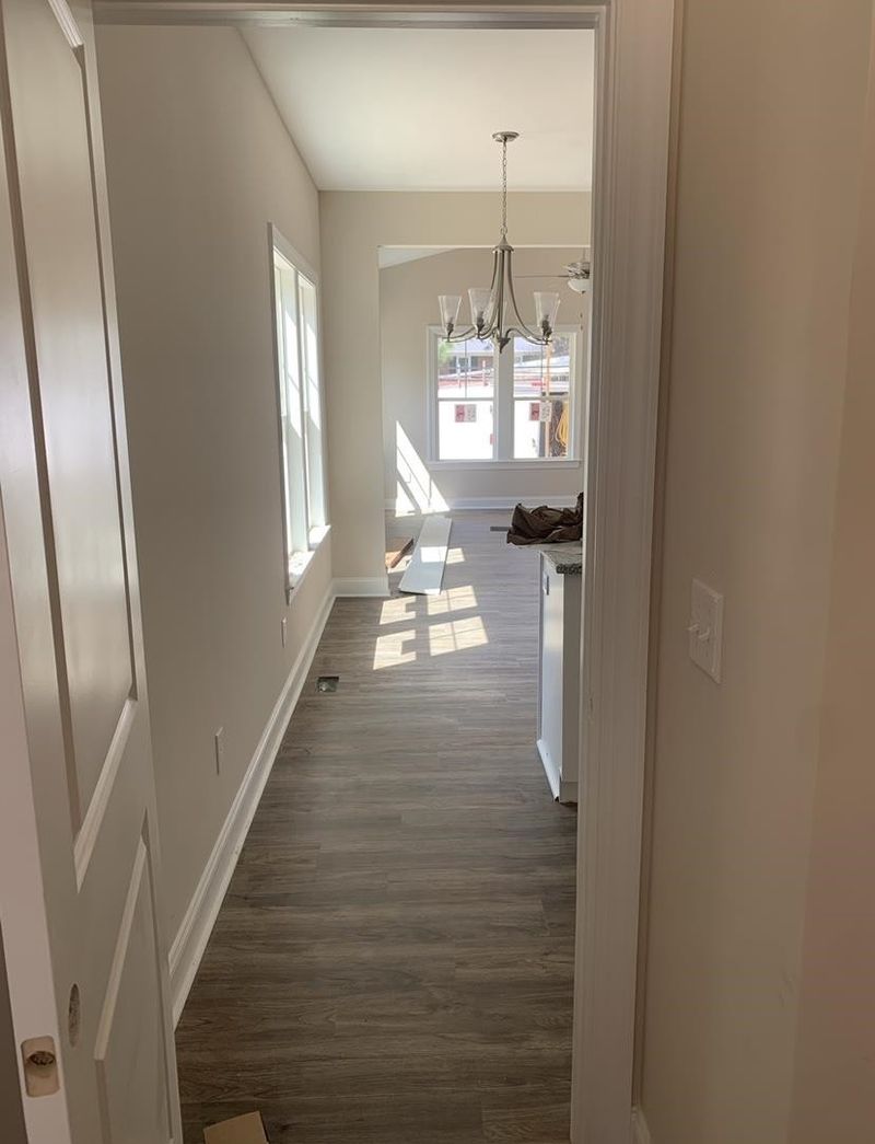 903 S 6th St, Lillington, NC 27546