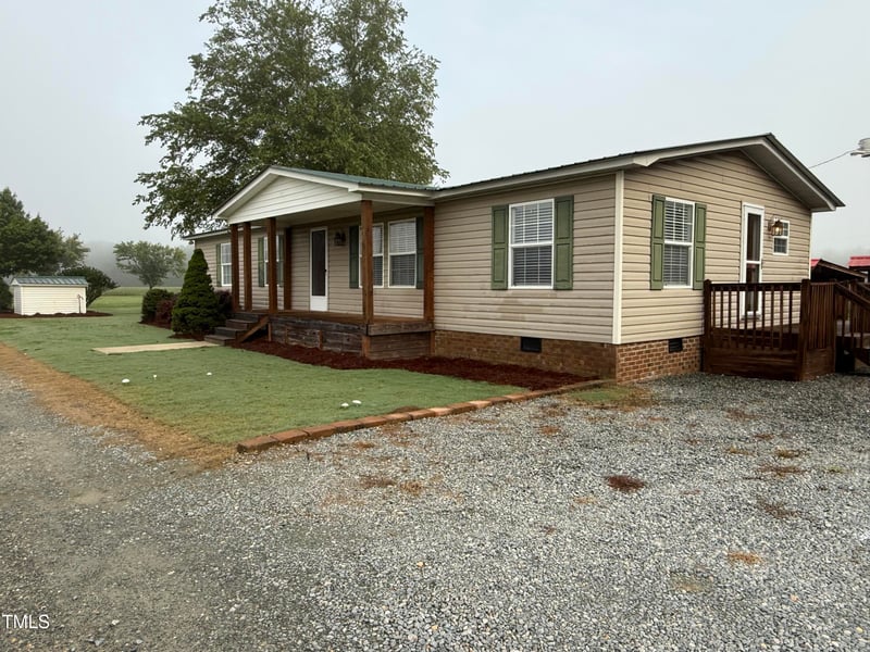 903-C Peedin Rd, Selma, NC 27576