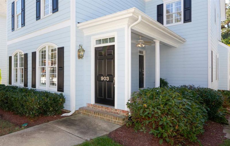 903 Carpenter Town Ln, Cary, NC 27519