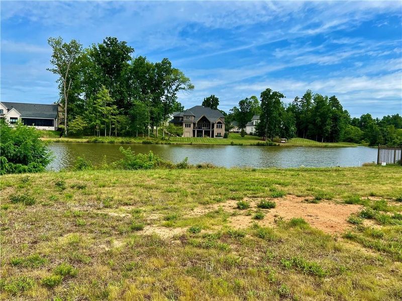 903 Dunleigh Dr, Burlington, NC 27215