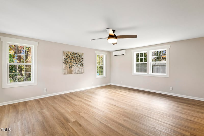 903 S Elm Ave, Dunn, NC 28334