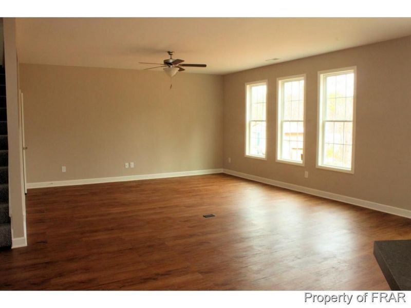 903 Little John Ln, Sanford, NC 27330