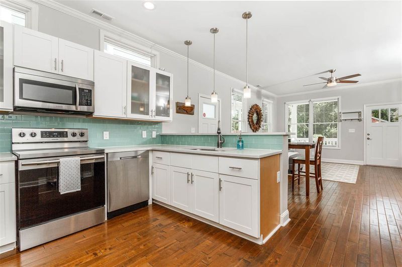 903 E Martin St, Raleigh, NC 27601