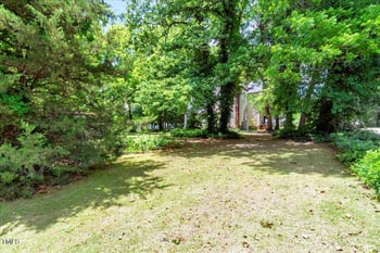 903 Nicholas St, Henderson, NC 27536