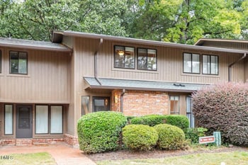 903 Oak Tree Dr, Chapel Hill, NC 27517