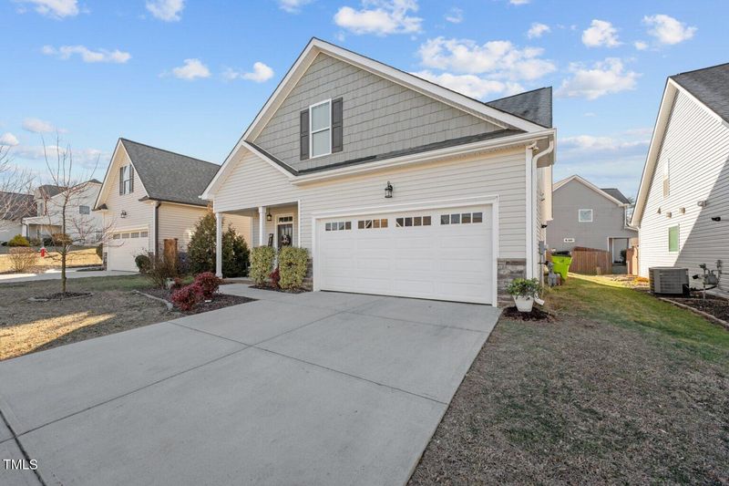 903 Palm Ct, Mebane, NC 27302