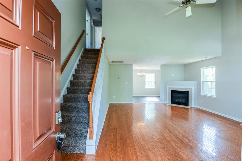 903 Stennis Way, Durham, NC 27703