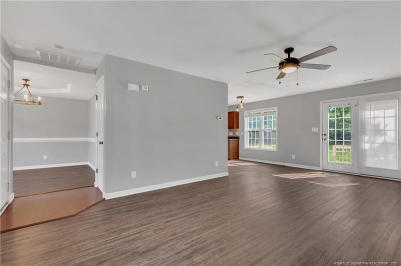 9031 Grouse Run Ln, Fayetteville, NC 28314