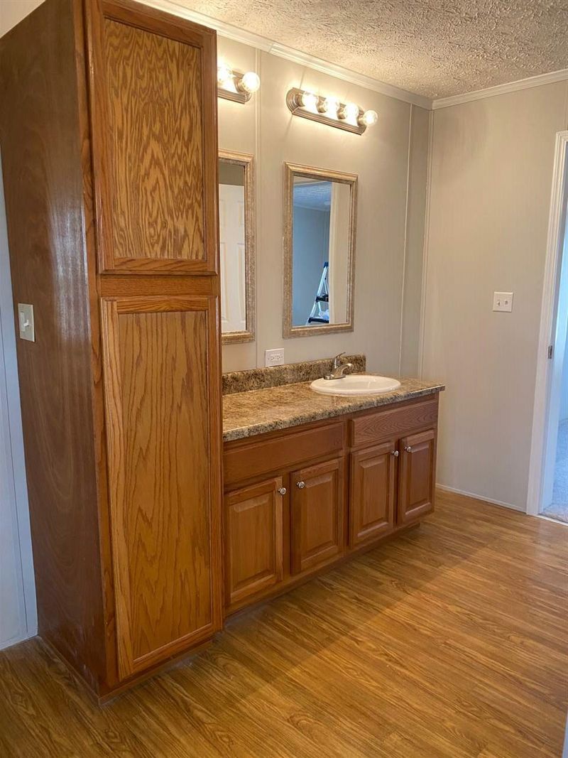 9033 Buffalo St, Clayton, NC 27527