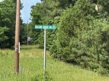 9033 Collins Creek Dr, Chapel Hill, NC 27516