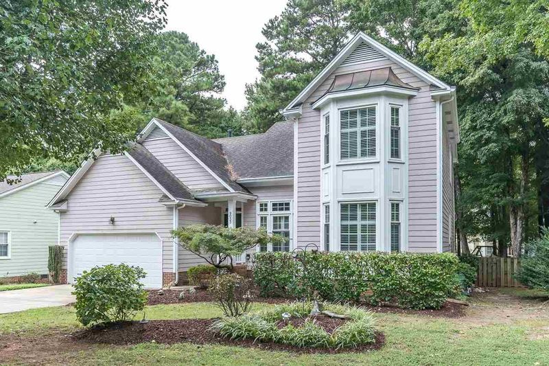 9033 Tenderfoot Trl, Raleigh, NC 27615