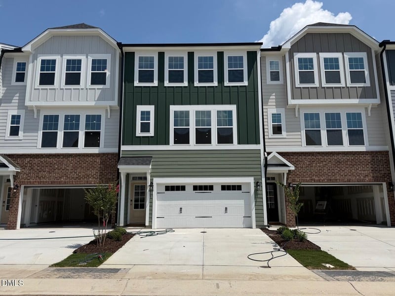 9039 Hazy Jade Way, Apex, NC 27523