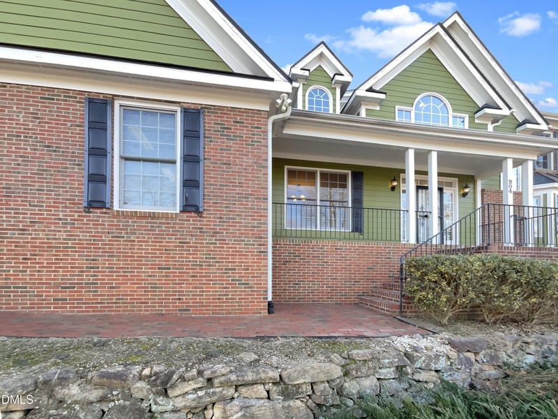 904 Barnford Mill Rd, Wake Forest, NC 27587