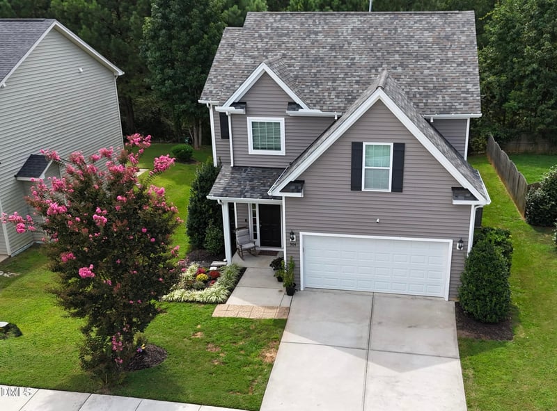 904 Bridlemine Dr, Fuquay Varina, NC 27526