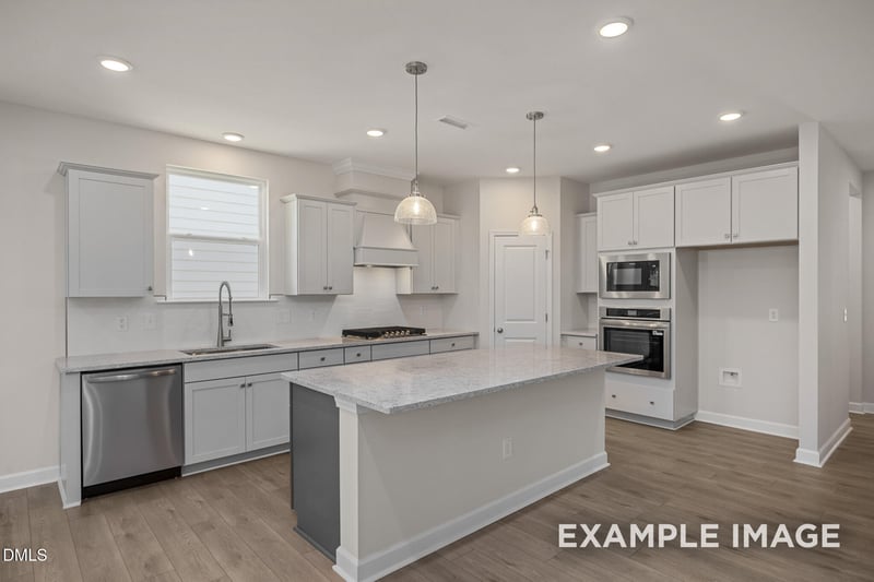904 Diana Victoria Ct, Wendell, NC 27591