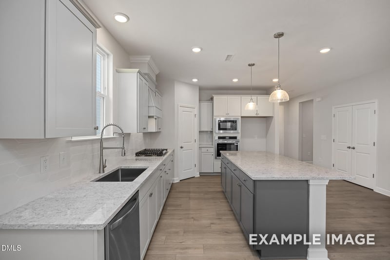 904 Diana Victoria Ct, Wendell, NC 27591