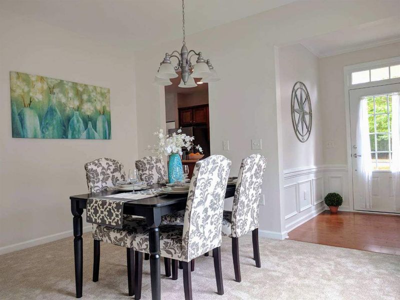 904 Endhaven Pl, Cary, NC 27519