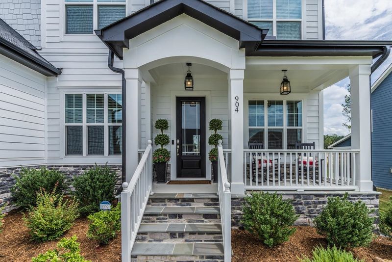 904 Flash Dr, Rolesville, NC 27571