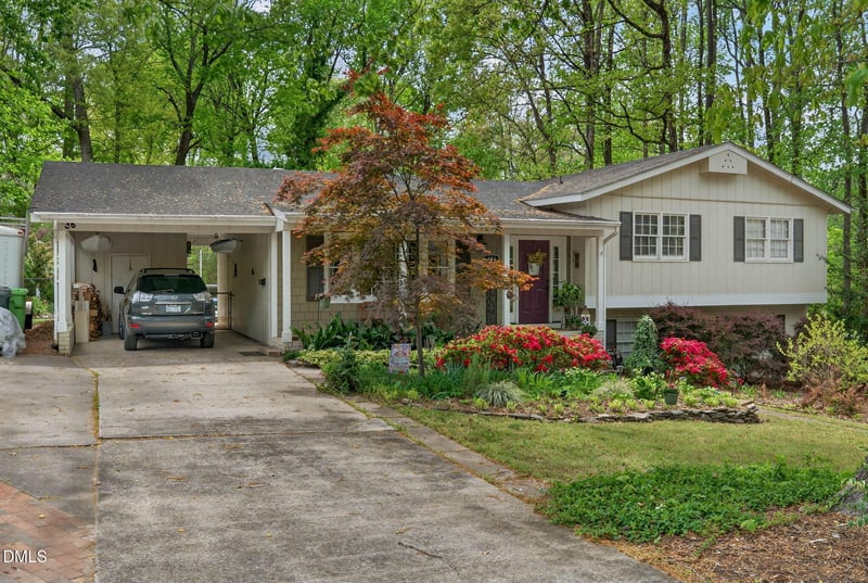904 Hardimont Rd, Raleigh, NC 27609