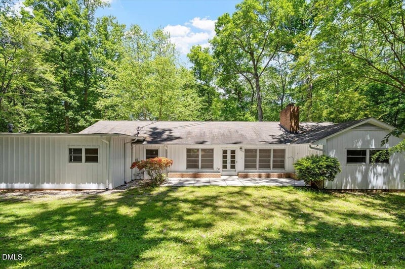 904 Kings Mill Rd, Chapel Hill, NC 27517
