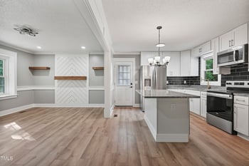 904 Lanier Farm Rd, Sanford, NC 27330