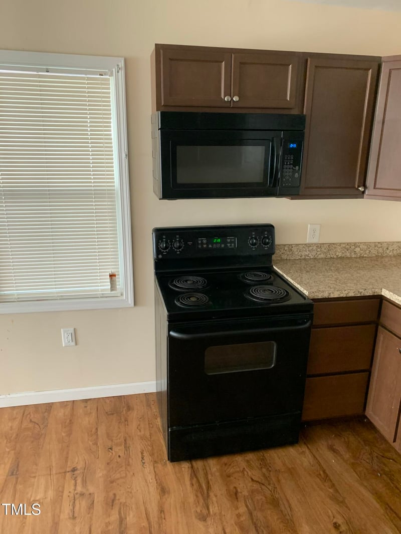 904 Marvin St, Goldsboro, NC 27530
