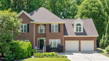 904 Oldwyck Dr, Fuquay Varina, NC 27526