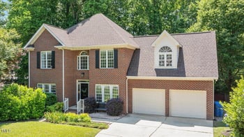 904 Oldwyck Dr, Fuquay Varina, NC 27526