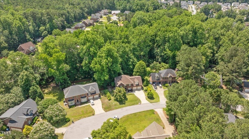 904 Oldwyck Dr, Fuquay Varina, NC 27526
