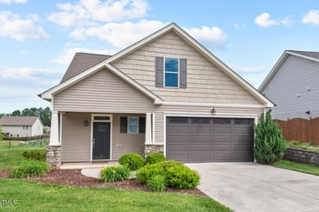 904 Palm Ct, Mebane, NC 27302