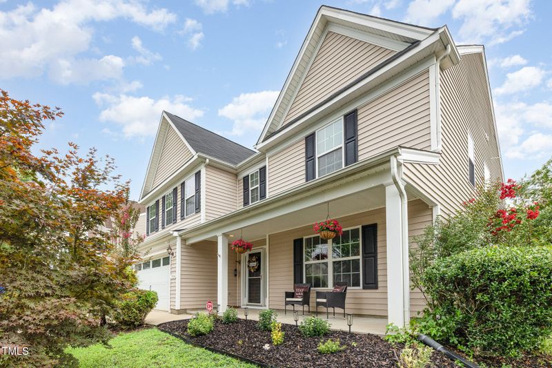 904 Red Oak Tree Dr, Fuquay Varina, NC 27526