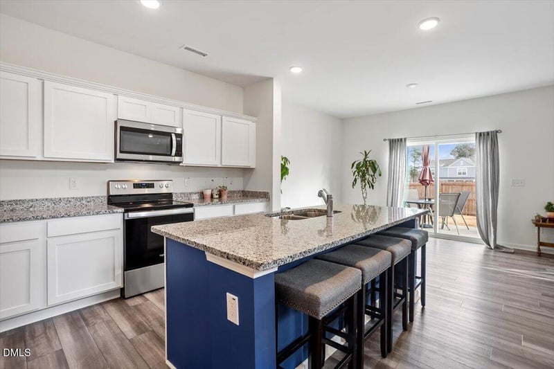 904 Rift Valley Dr, Zebulon, NC 27597