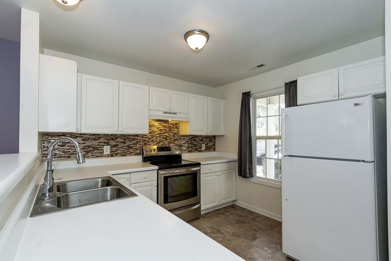 904 Savin Ldg, Knightdale, NC 27545