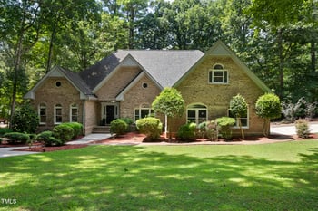 904 Stonecutter Ct, Raleigh, NC 27614