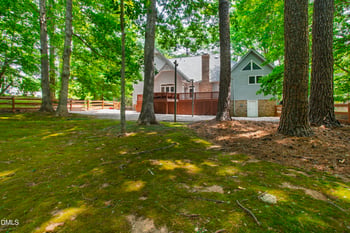 904 Stonecutter Ct, Raleigh, NC 27614