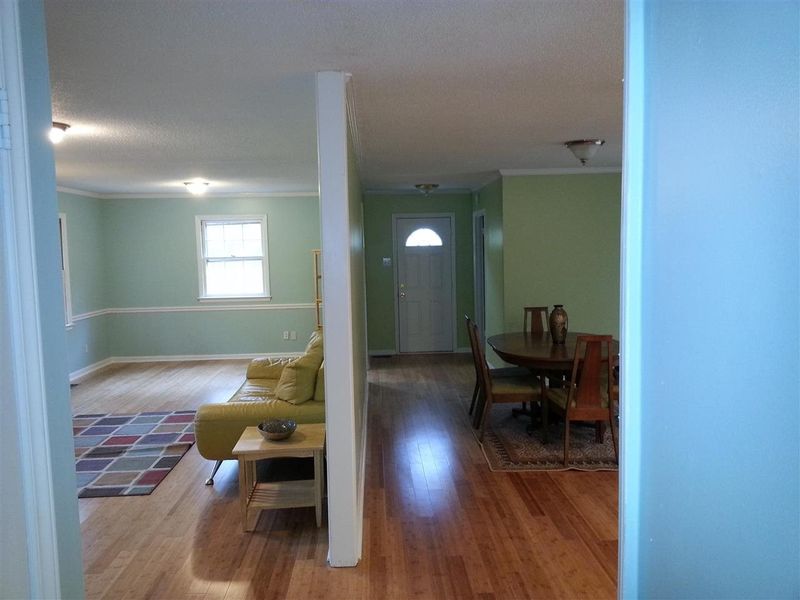 904 Torredge Rd, Durham, NC 27712