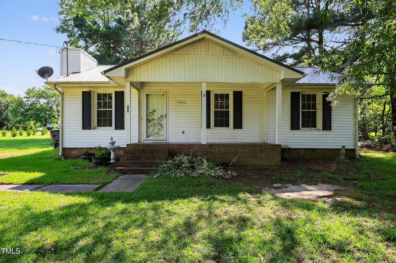 9040 Dukes Lake Rd, Zebulon, NC 27597