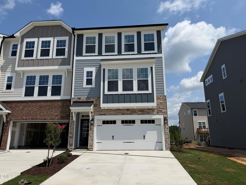 9043 Hazy Jade Way #133, Apex, NC 27523