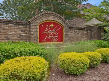9045 Chelsea Dr, Raleigh, NC 27603