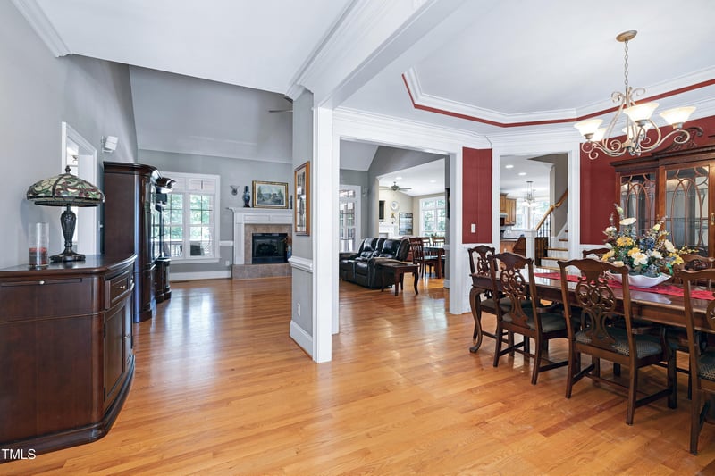 9048 Chelsea Dr, Raleigh, NC 27603