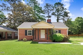 905 1st St, Smithfield, NC 27577
