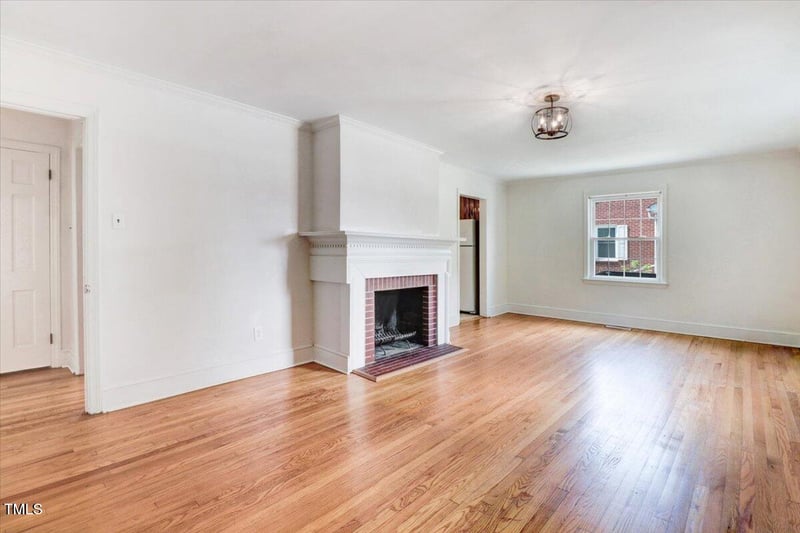 905 1st St, Smithfield, NC 27577