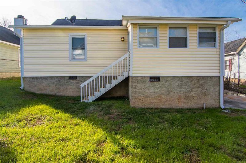 905 Angier Ave, Durham, NC 27701